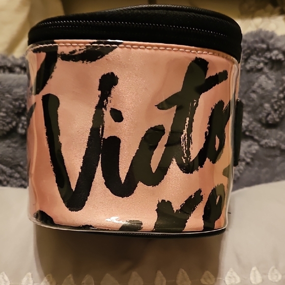 Victoria's Secret Pink and Black Travel Case - Picture 5 of 7